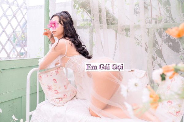 Ảnh to gái gọi  DIỆP TUỆ LINH  - 1994 - 2